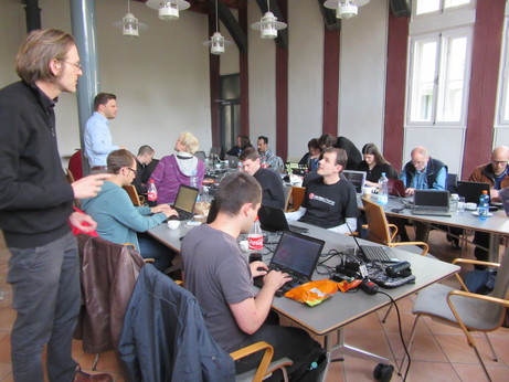 Felix spots a critical bug in Vasilij's code.